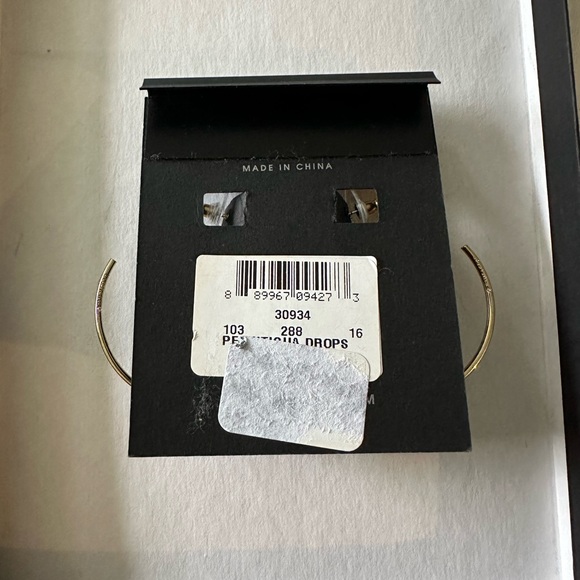 Baublebar Pom Pom Earrings NWT - Picture 2 of 2